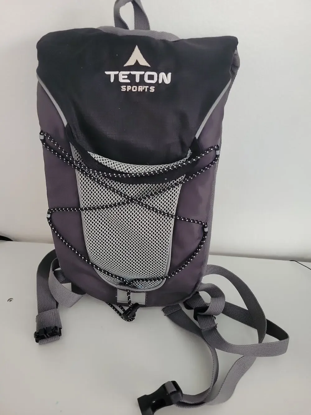 Teton Sports Trailrunner H2 Hiking/Biking Hydration Backpack